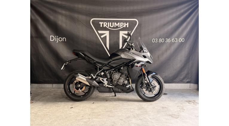 TRIUMPH TIGER 800