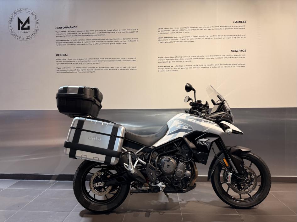 TRIUMPH Tiger 900 GT PRO