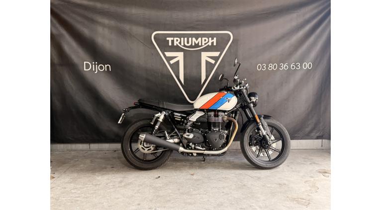 TRIUMPH SPEED TWIN 900