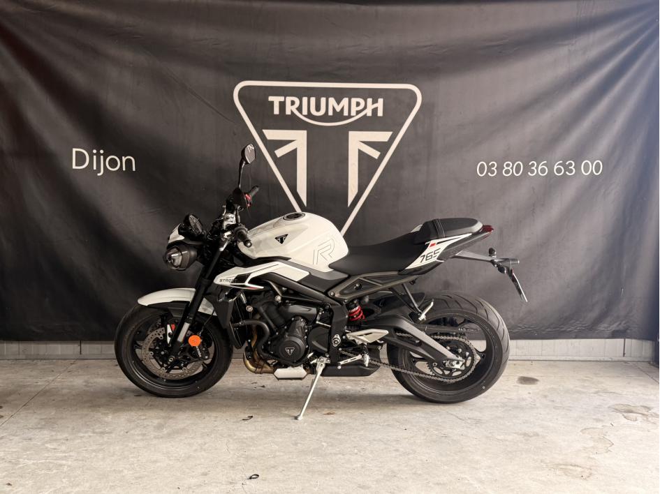 TRIUMPH STREET TRIPLE 765 R