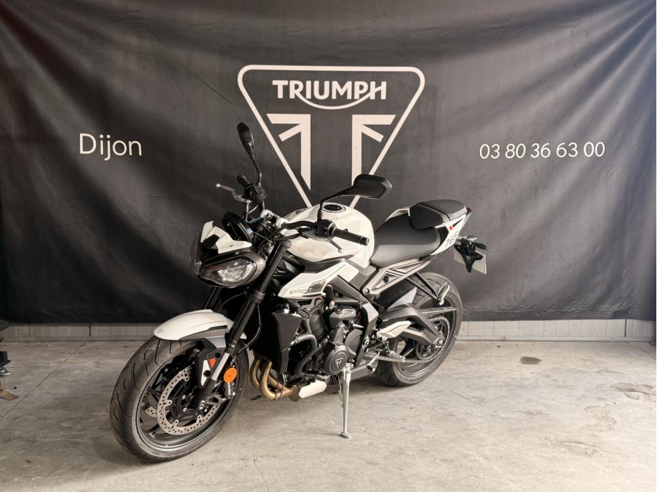 TRIUMPH STREET TRIPLE 765 R