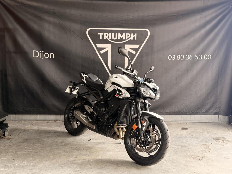 TRIUMPH STREET TRIPLE 765 R