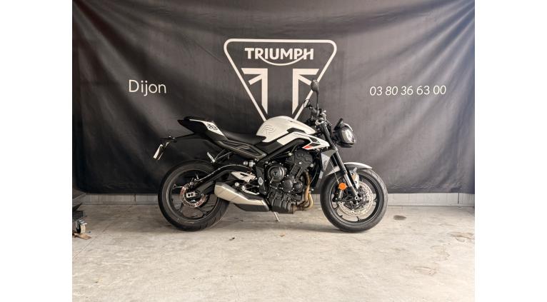 TRIUMPH STREET TRIPLE 765 R
